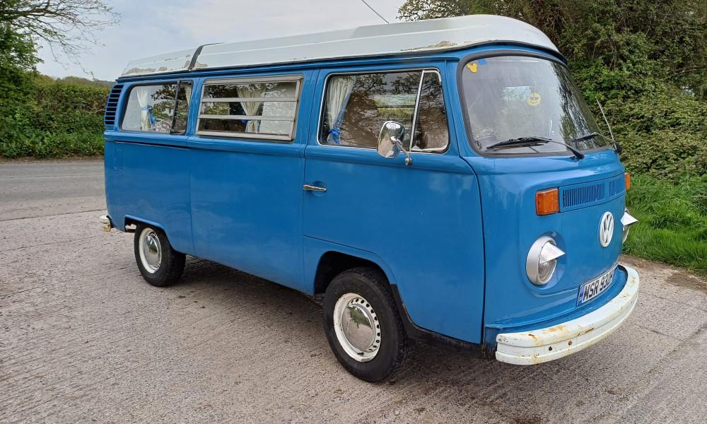Volkswagen T2 Bay Window Camper Van 